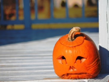 Halloween jack-o-lantern