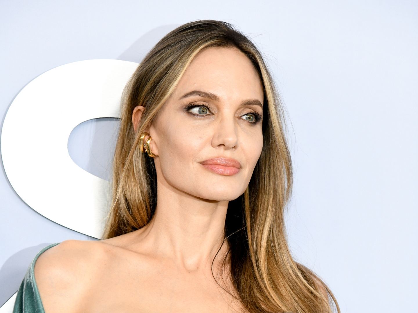 Angelina Jolie
